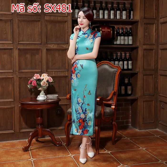 Sườn xám dài hoa và bướm nền xanh cổ tàu- hàng nhập